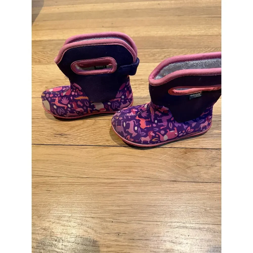 Bogs Infant 8 Waterproof Insulated Winter Boots Purple Pink Animal Print EU 24